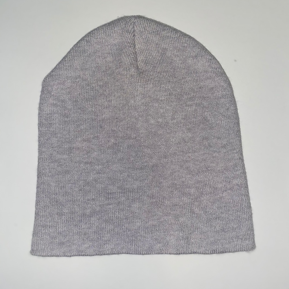 Grey Beanie *super soft*